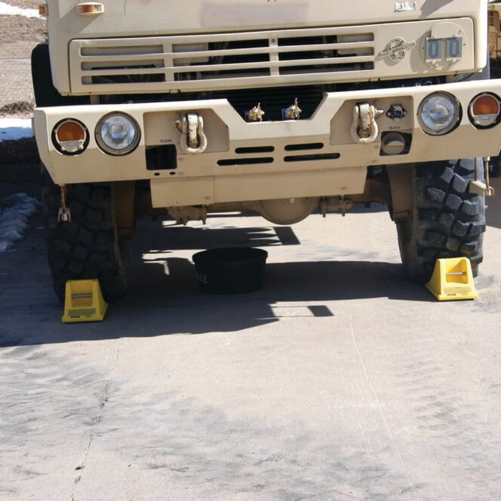 Checkers Car & Truck Checkers Fire Service & All-Terrain Rubber Pad Wheel Chock