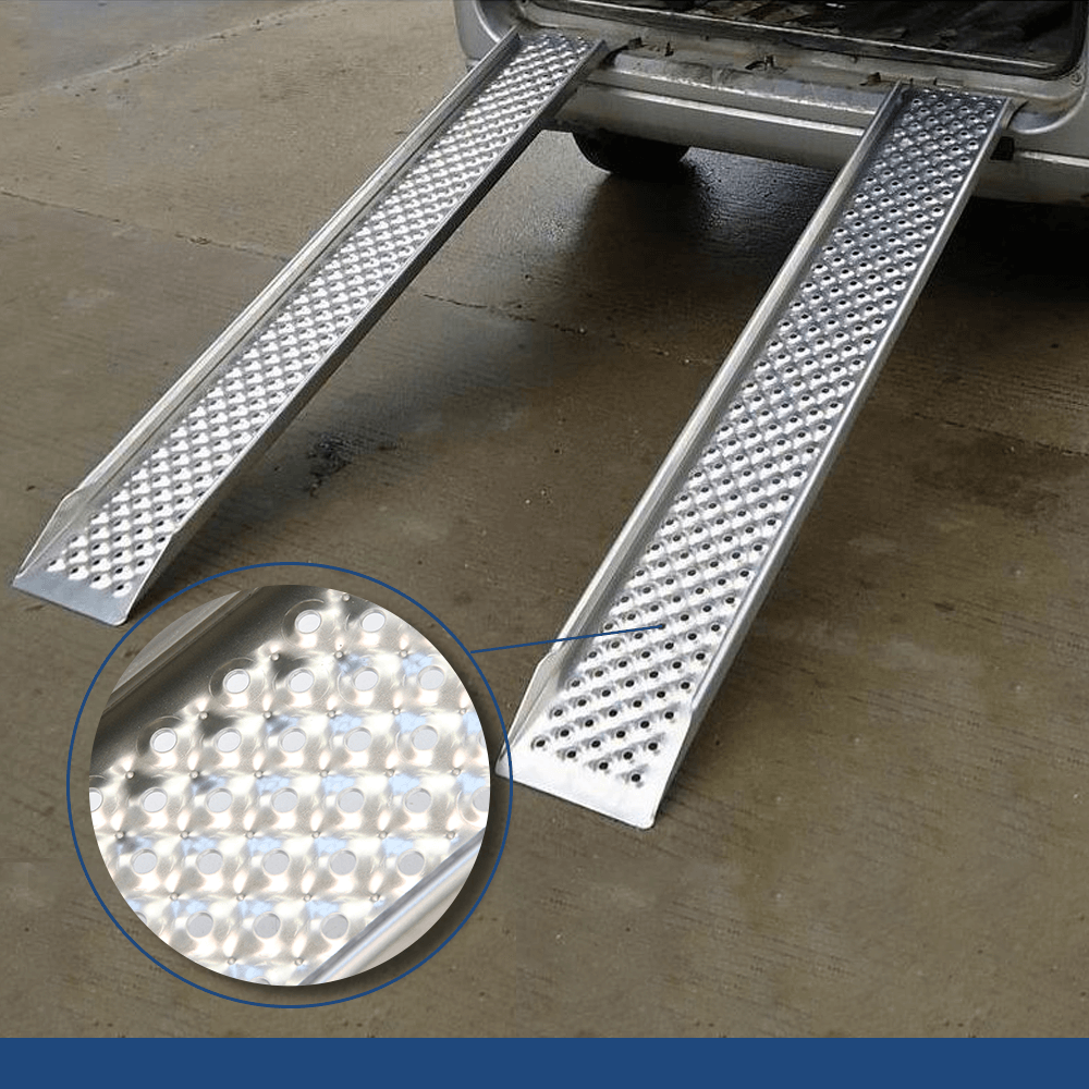Heeve 1.5m x 400kg Aluminium Rigid ATV/UTV Ramps with Raised Sides