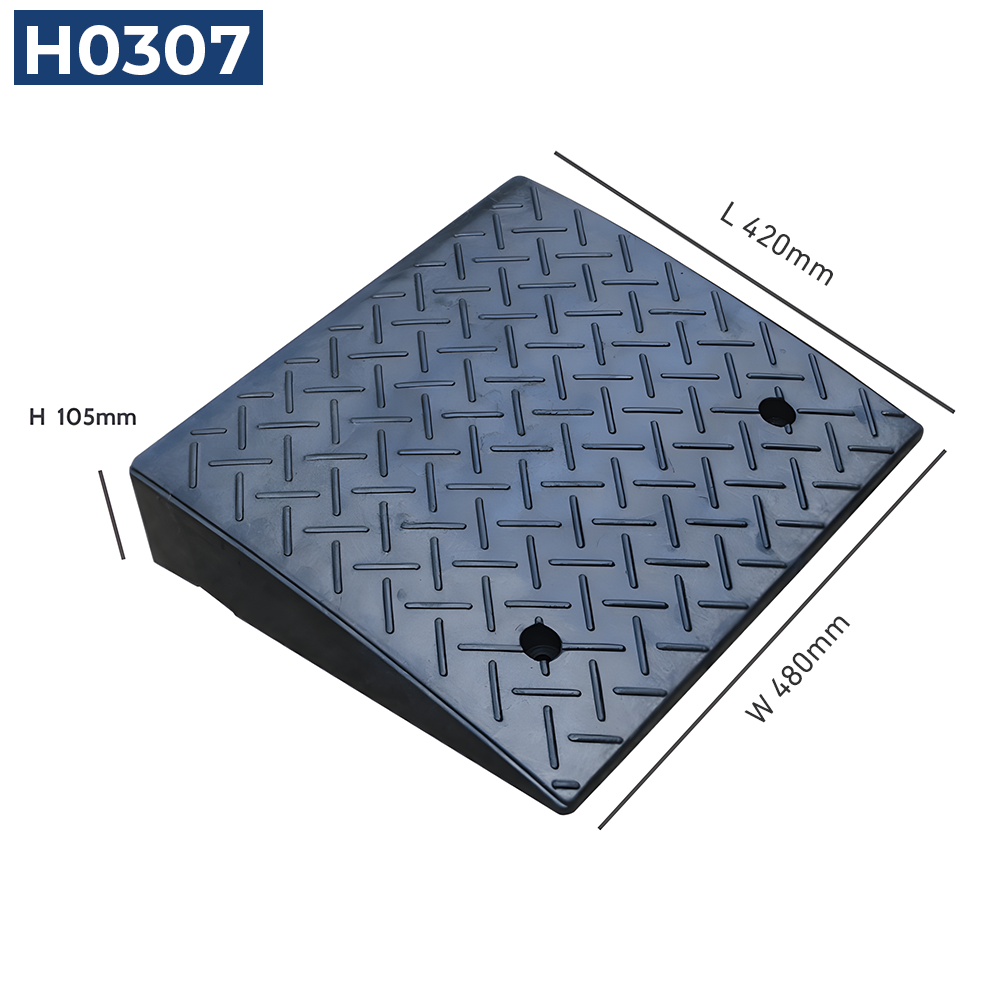 Heeve® Heavy-Duty Solid Rubber Ramp for Straight Kerb