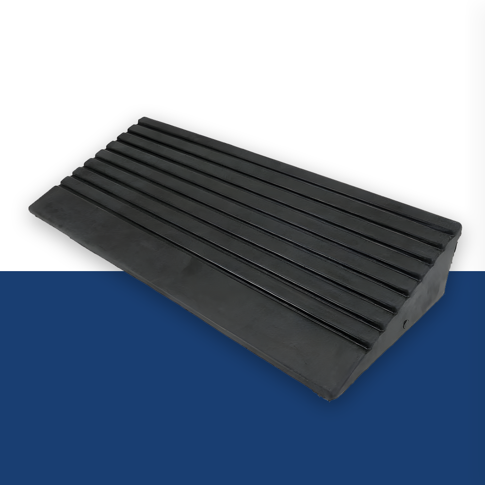 Heeve® Heavy-Duty Solid Rubber Ramp for Straight Kerb
