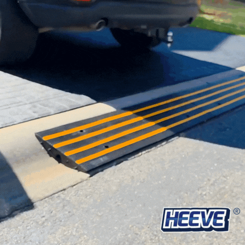Heeve® Driveway Rubber Kerb Ramp in 1.2m Sections for Rolled-Edge Kerb