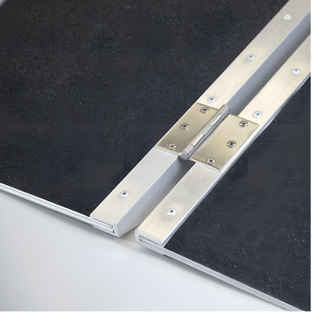 Heeve® Aluminium Multi-Fold Super-Grip Walk Ramp, 272kg Capacity