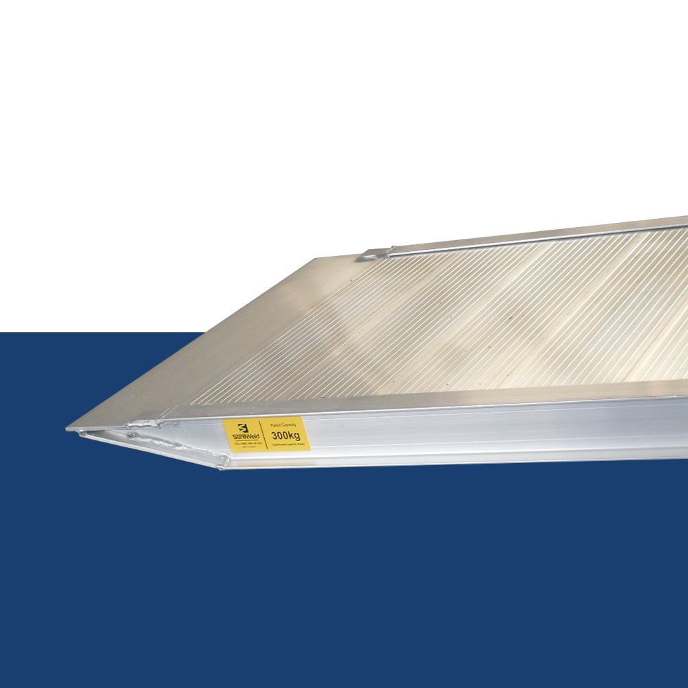 close up view of Sureweld 3.5m x 820mm 300kg Aluminium Removalist Walk Ramp
