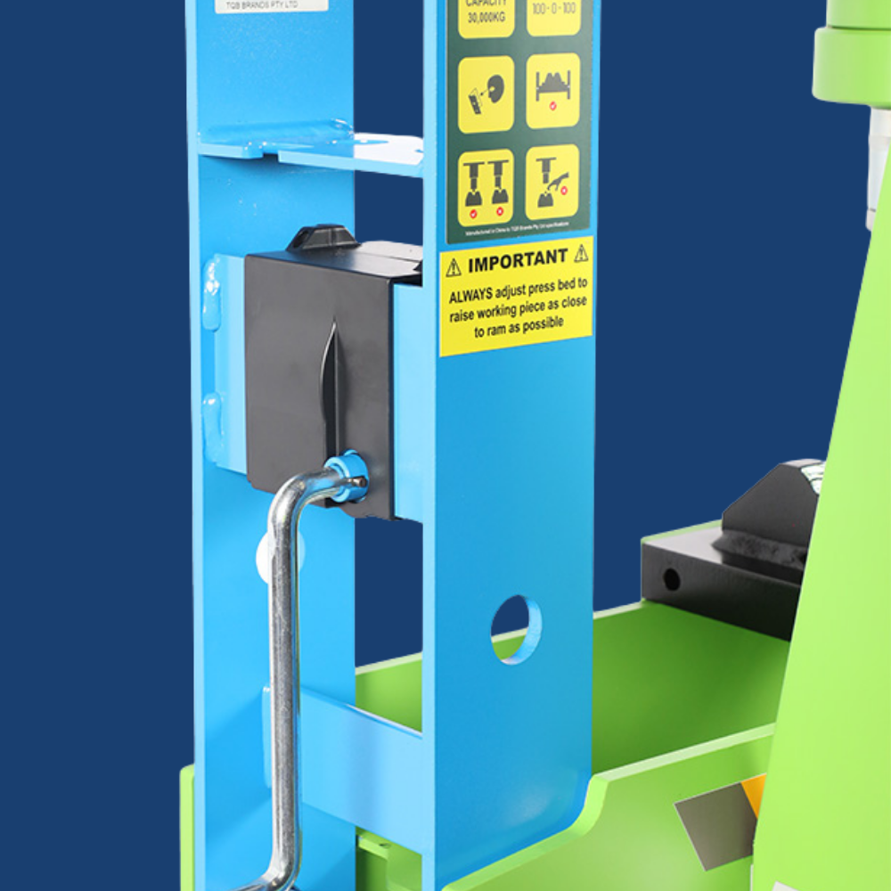 Close view of the side of TQ Pro Expert Electric Hydraulic Press 30T Capacity