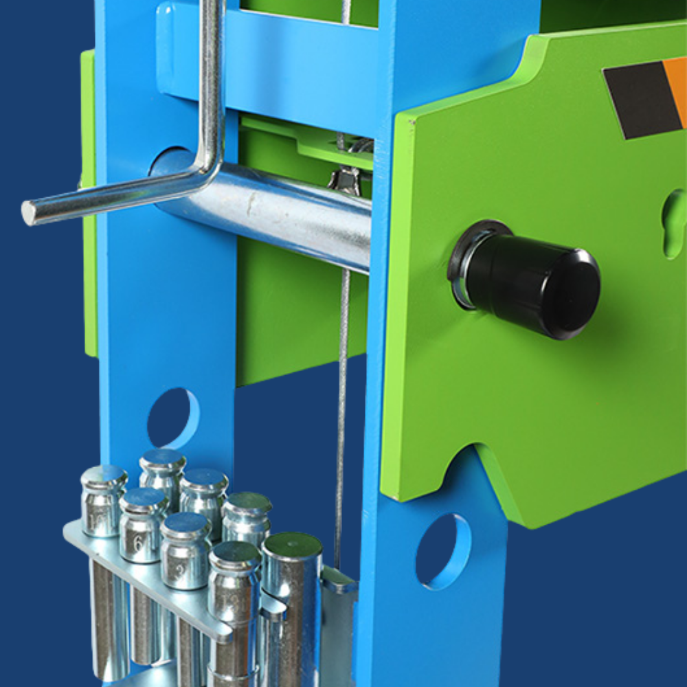 Close up view of TQ Pro Expert Electric Hydraulic Press 50T Capacity