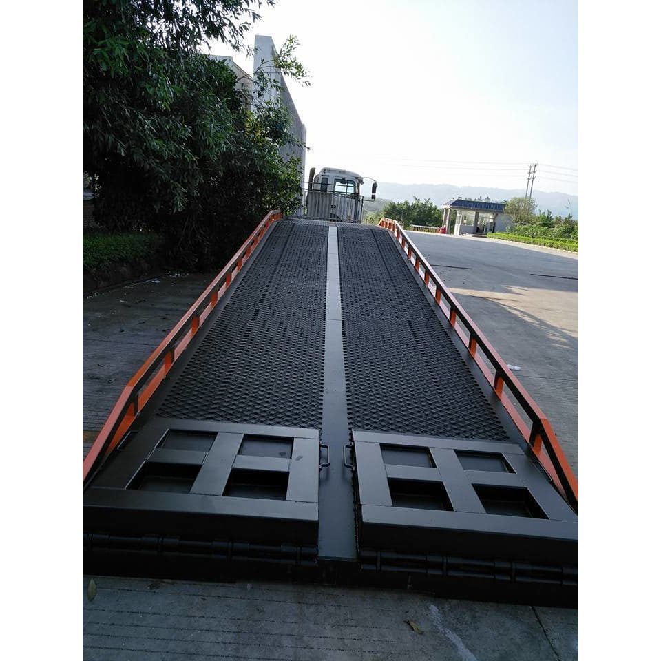 Niuli 16-Tonne Full-Size Steel Forklift Dock Ramp / Yard Ramp DR16H - Niuli - Ramp Champ