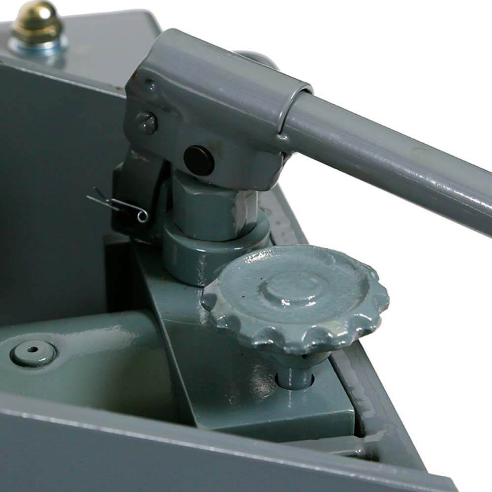 Borum Workshop Equipment Borum Industrial Heavy Duty Truck Transmission Jack, 2000kg