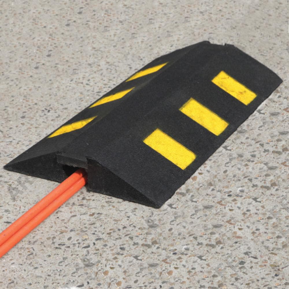 Heeve Cable/Hose Drop Over Hump For 80mm Hoses - Heeve - Ramp ChampHeeve Recycled Rubber Cable/Hose Drop Over Hump For 80mm Hoses