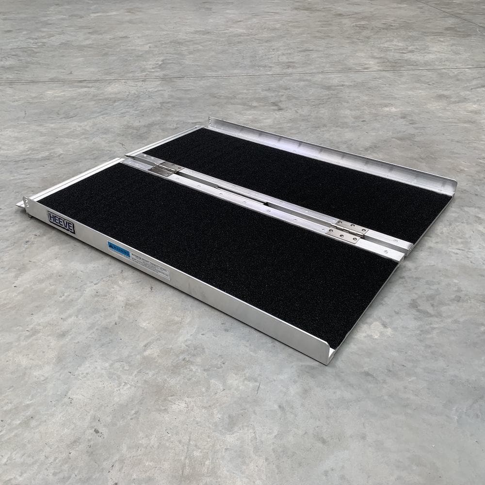 Heeve Mobility Ramps 900mm Heeve Aluminium Single-Fold Super-Grip Wheelchair Ramp