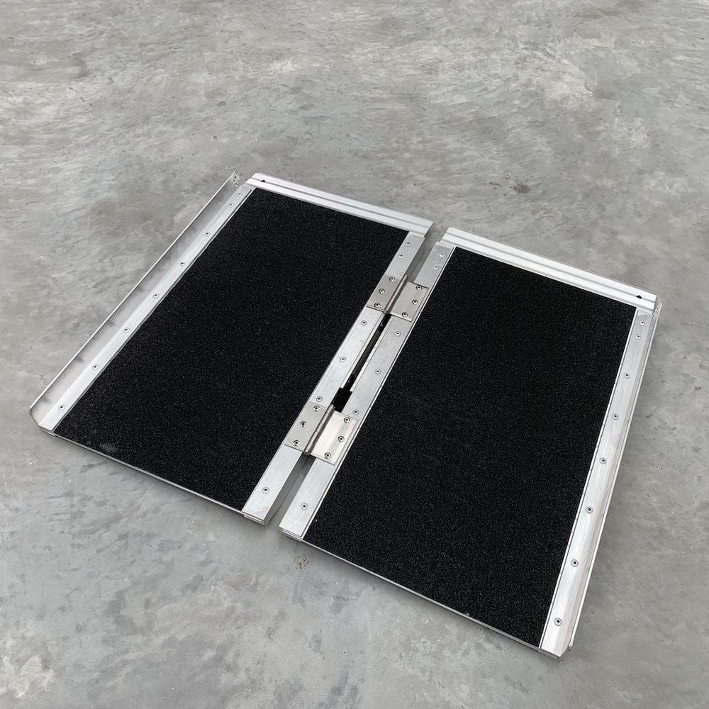 Heeve Mobility Ramps Heeve Aluminium Single-Fold Super-Grip Wheelchair Ramp