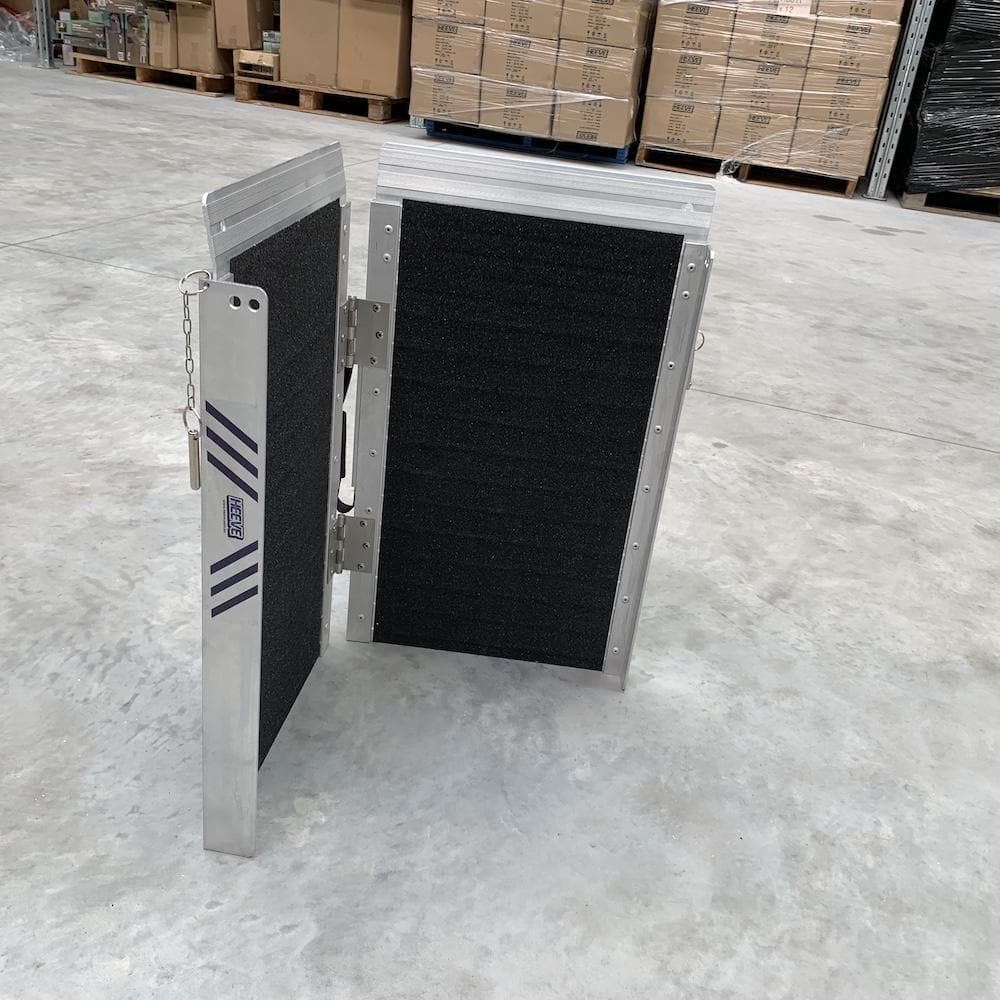 Heeve Mobility Ramps Heeve Aluminium Single-Fold Super-Grip Wheelchair Ramp