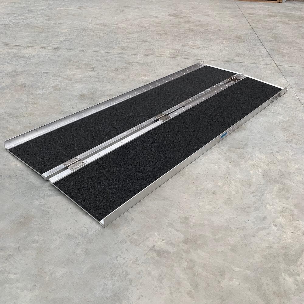 Heeve Mobility Ramps Heeve Aluminium Single-Fold Super-Grip Wheelchair Ramp