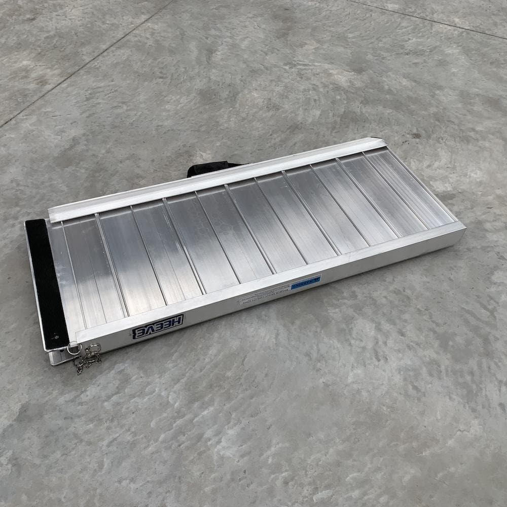 Heeve Mobility Ramps Heeve Aluminium Single-Fold Super-Grip Wheelchair Ramp
