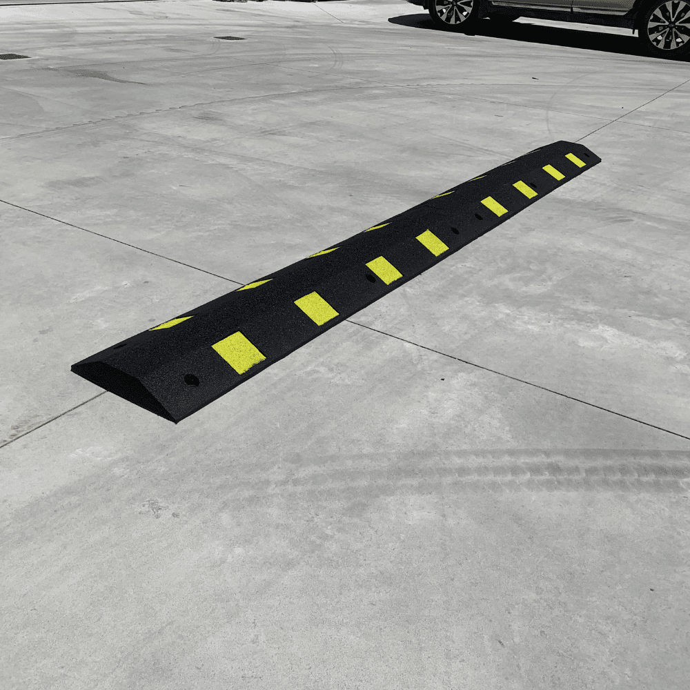 Heeve Durable Recycled Rubber Traffic Speed Hump - Heeve - Ramp Champ