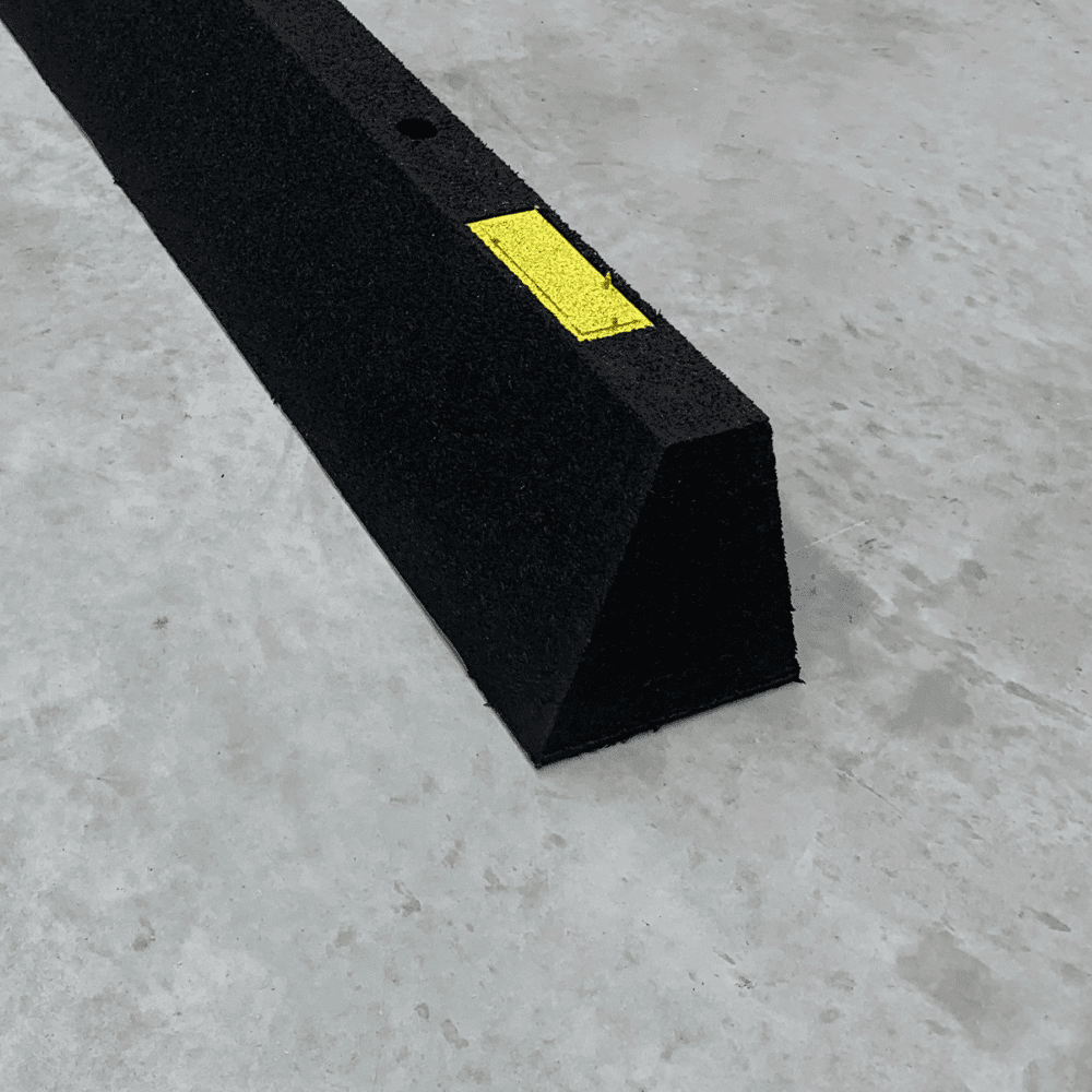 Heeve One Piece Recycled Rubber Wheel Stop - Heeve - Ramp Champ