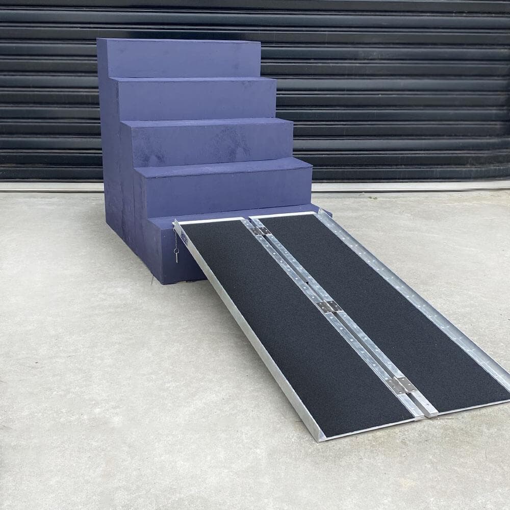 Heeve Heavy Duty Heeve Aluminium Single-Fold Super-Grip Removalist Walk Ramp