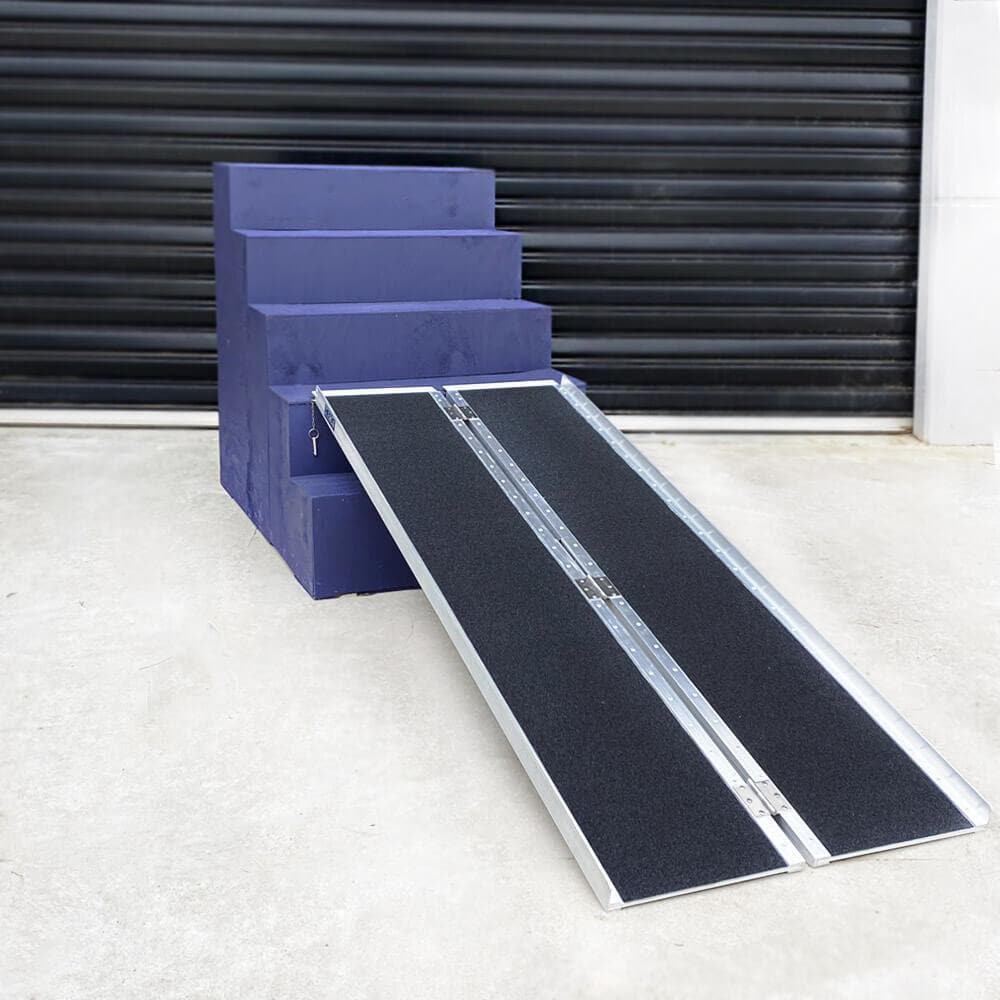 Heeve Mobility Ramps Heeve Aluminium Single-Fold Super-Grip Wheelchair Ramp