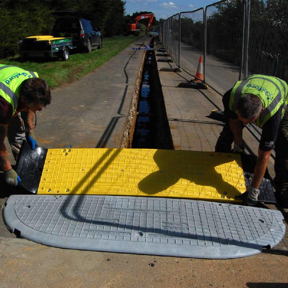 Oxford Plastics LowPro 23/05 Lightweight Road Plate Center Module - Oxford Plastics - Ramp Champ