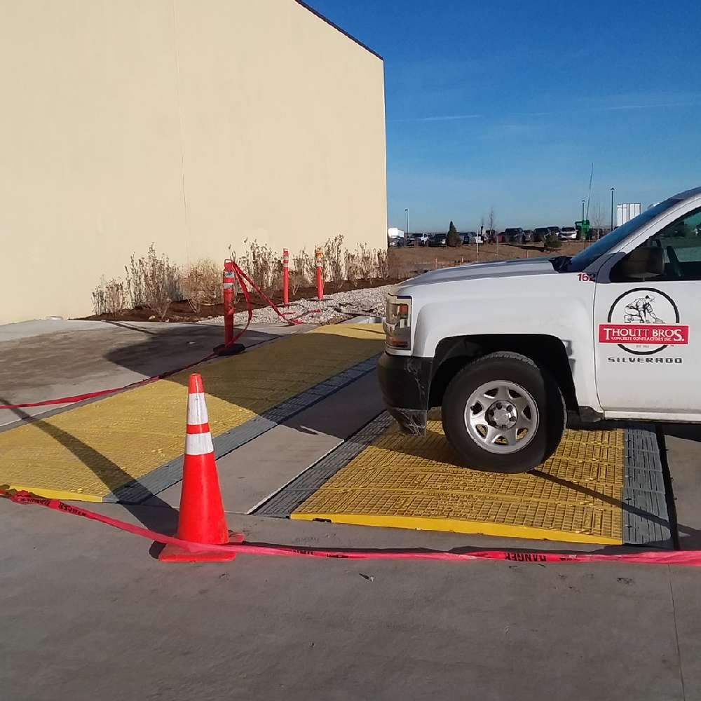 Oxford Plastics LowPro 23/05 Lightweight Road Plate Center Module - Oxford Plastics - Ramp Champ