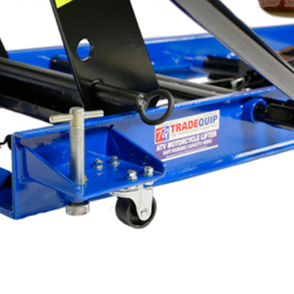 TradeQuip Manual-Hydraulic Motorcycle Lifter - TradeQuip - Ramp Champ