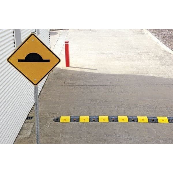Barrier Group Complete Speed Hump Sign Kit - Barrier Group - Ramp Champ