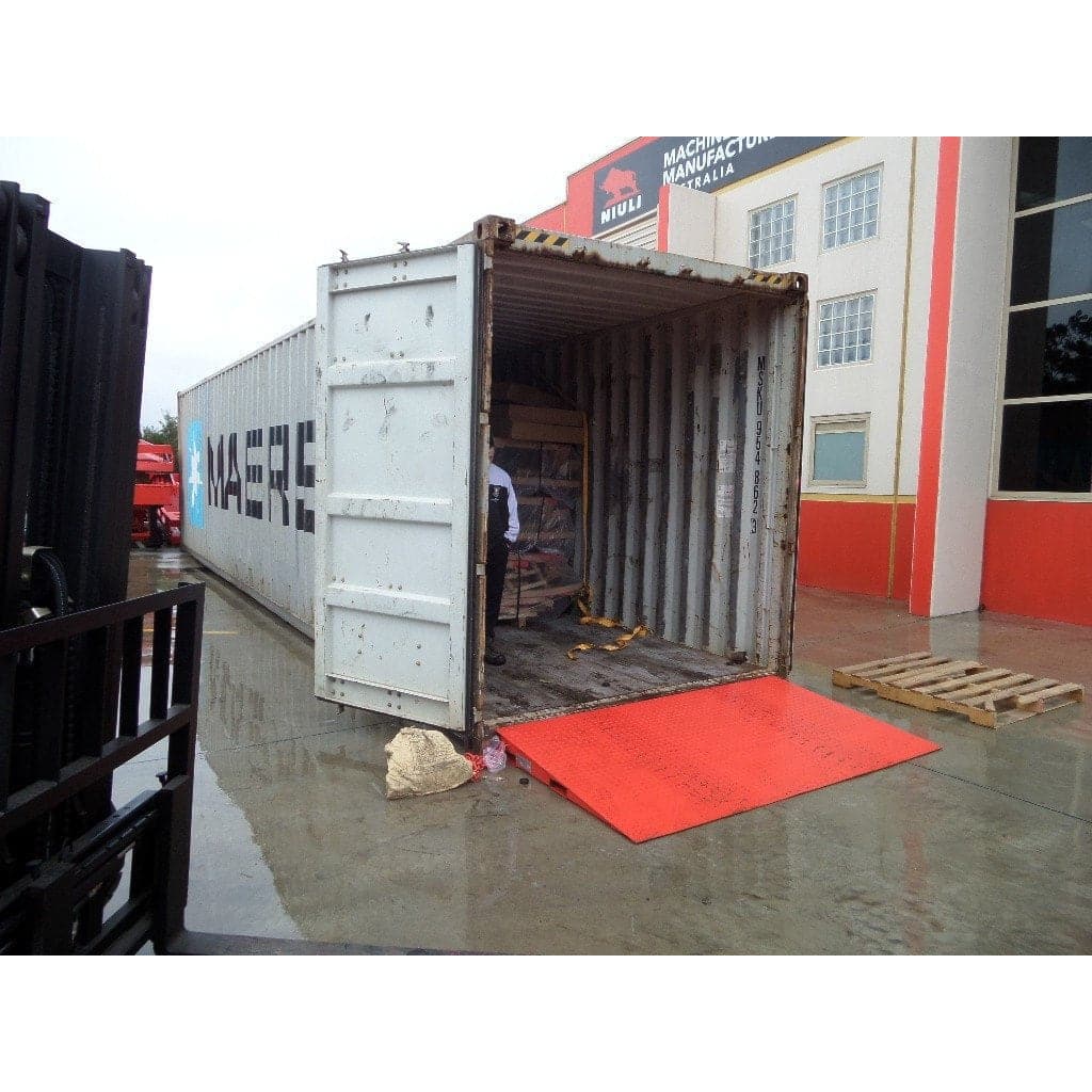 Niuli 8-Tonne Steel Container Floor Ramp - Niuli - Ramp Champ