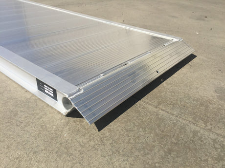 Close-up of the ribbed non-slip deck and hook-on lip of a Sureweld aluminium walk board