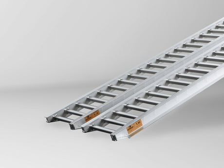Close-up of the rungs on a Sureweld Rubber Series ramp, built for tyres and rubber tracks