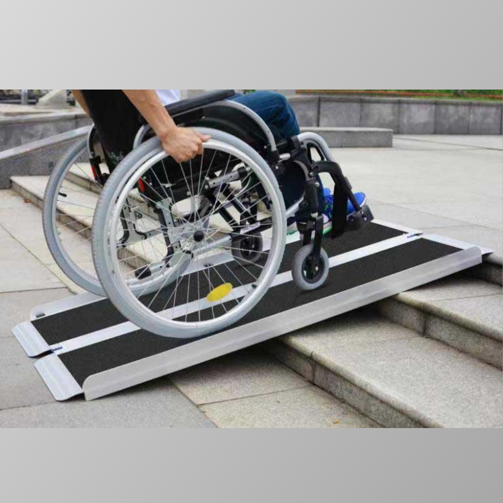 Heeve Aluminium Single-Fold Premium Wheelchair Ramp - 300kg Capacity - Ramp Champ