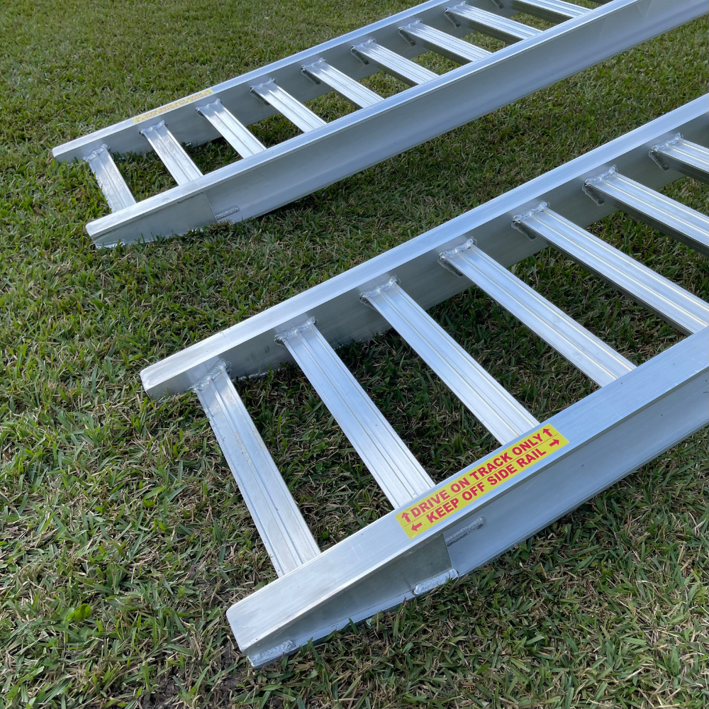 Whipps Construction & Machinery Whipps 6.5 Tonne 3.6m x 610mm Aluminium Machinery Loading Ramps