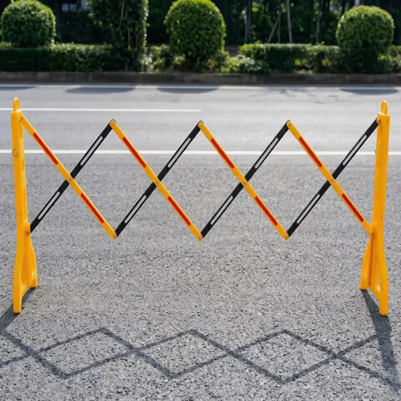 Base Guard 2.5m Expandable Plastic Safety Barrier - Yellow