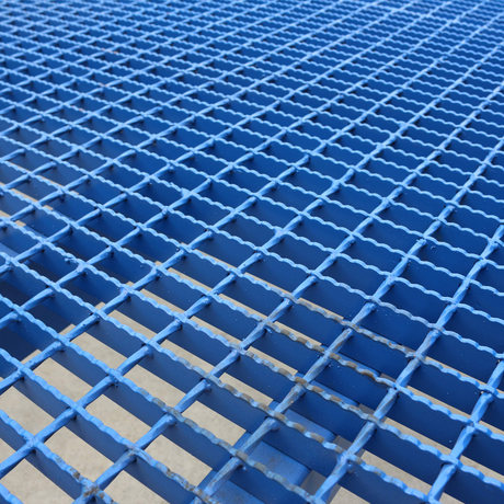 Heeve Loading Dock & Warehouse Heeve Forklift Dock Ramp/Yard Ramp with Grated Surface - Manual
