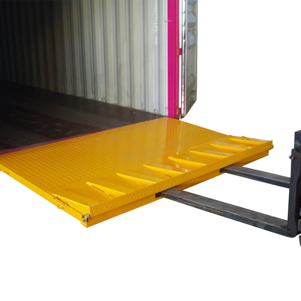 Heeve Loading Dock & Warehouse Heeve 6.5-Tonne Self Supporting Forklift Container Ramp