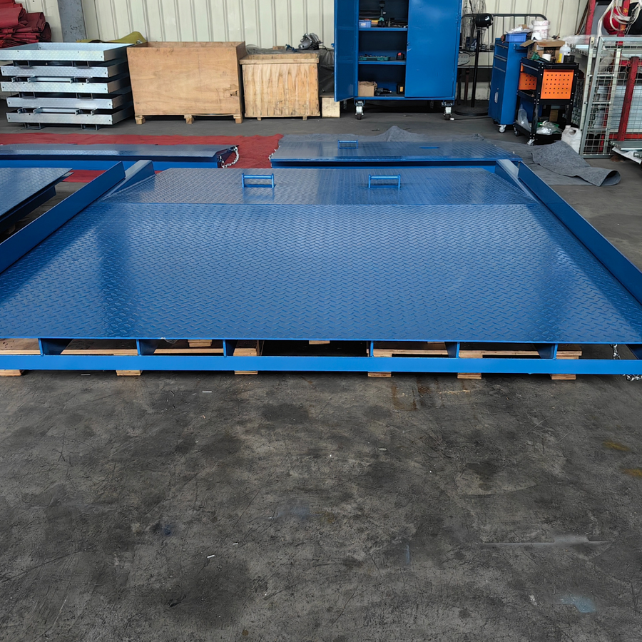Heeve Heavy-Duty Forklift Container Ramp with 8000kg Capacity and Rais ...