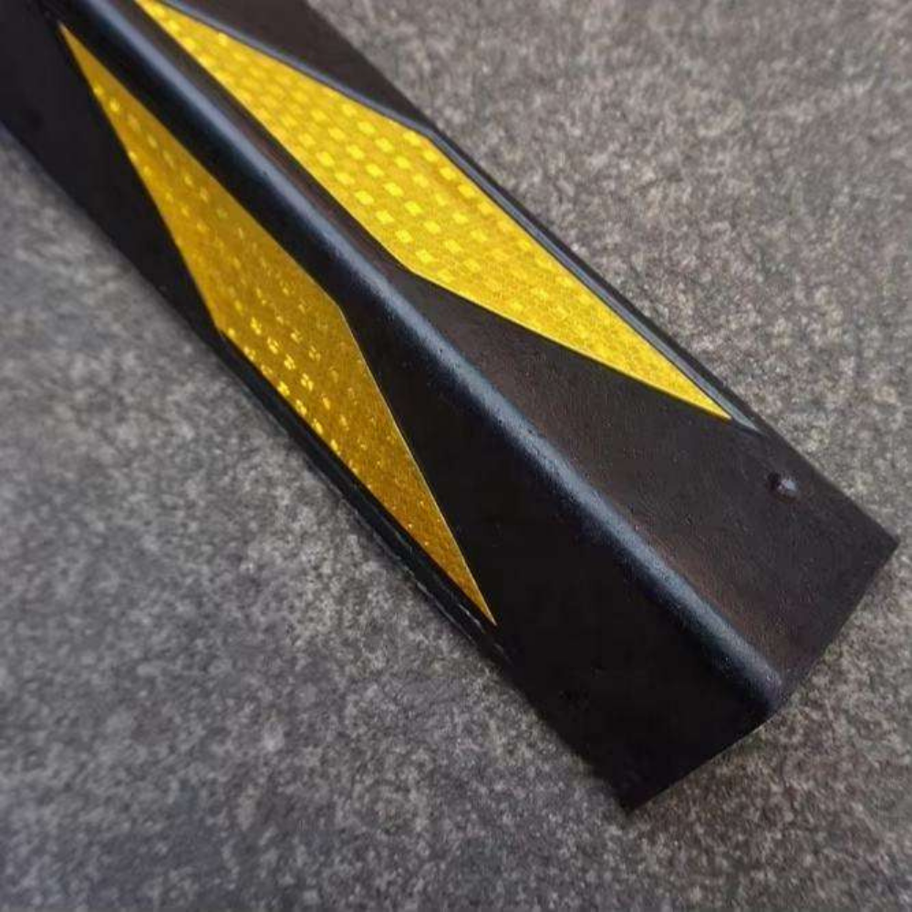 Base Guard Chevron Rubber Corner Guard – Standard