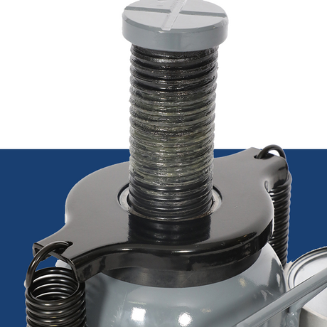 Borum Hydraulic Bottle Jack 30T Capacity - close-up of threaded extension ram and top plate