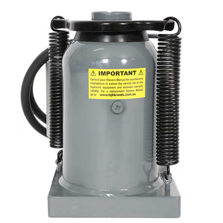 Borum Hydraulic Bottle Jack 30T Capacity - rear view with important maintenance label