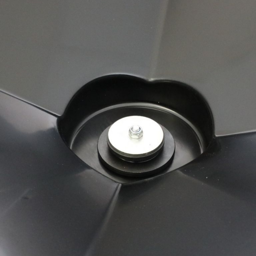 close up shot of eQuipt 20L Under Hoist Oil Drainer