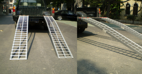 Heeve 250kg 2.23m x 300mm Curved Non-Folding Aluminium Loading Ramp
