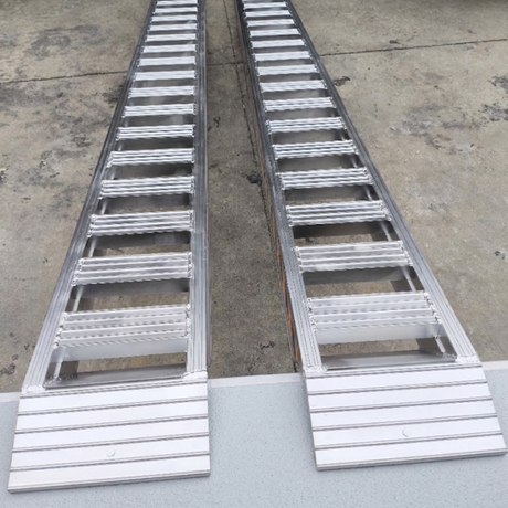 Heeve 3-Tonne 3.5m x 400mm Aluminium Loading Ramps