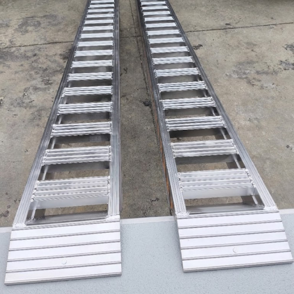 Heeve 4.5-Tonne 3.6m x 610mm Aluminium Loading Ramps