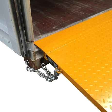 DHE  6.5 Tonne Self Levelling Container Ramp Standard Duty - DHE - Ramp Champ