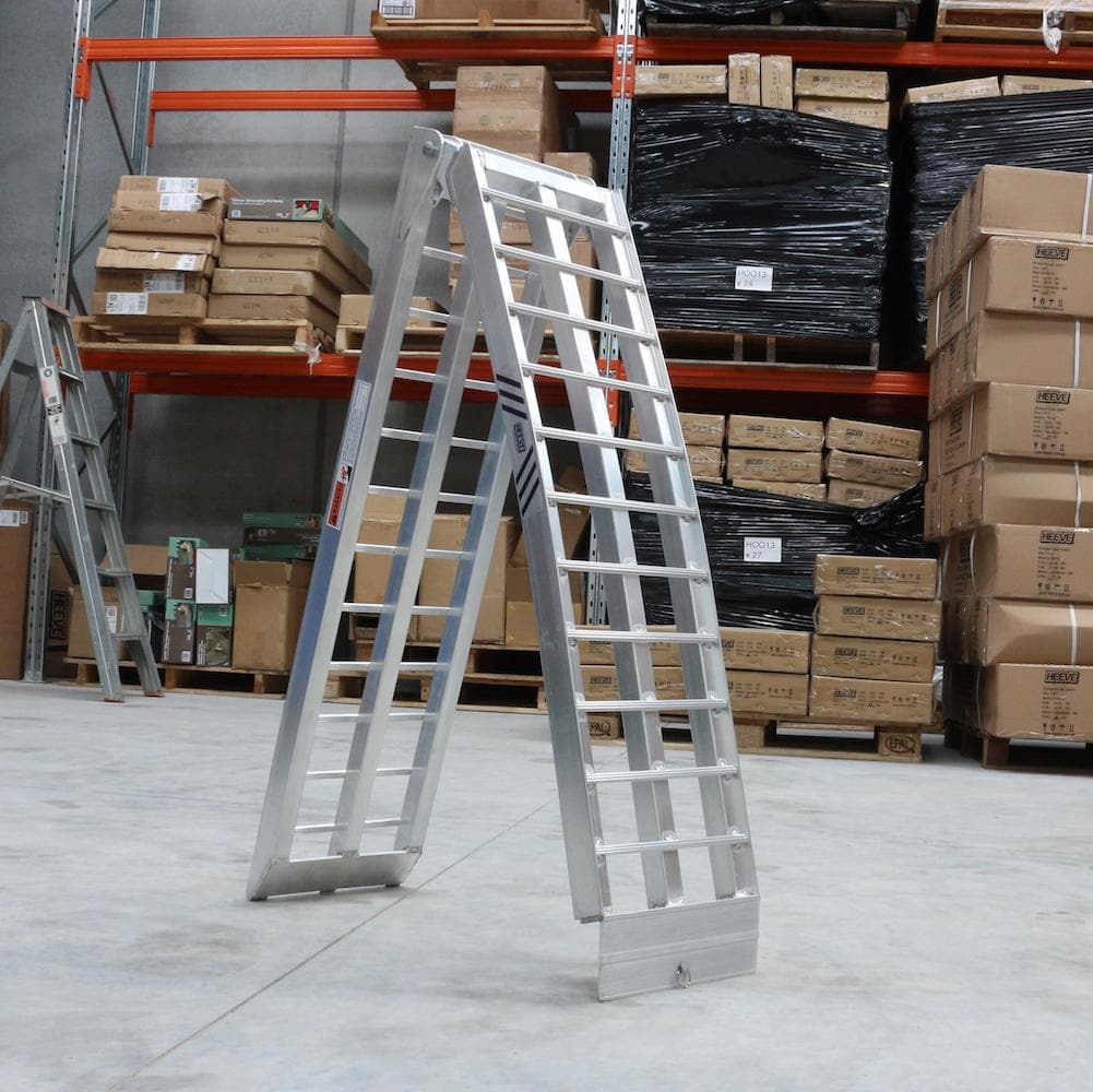Heeve Heavy Duty Heeve 2.3m x 680kg Aluminium Curved Folding Heavy-Duty Motorcycle Ramp