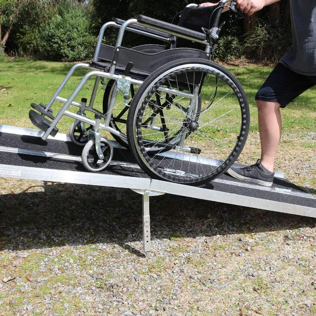 Wrist Ramp Heeve Aluminium Multi-Fold Super-Grip Wheelchair Ramp – Ramp Champ
