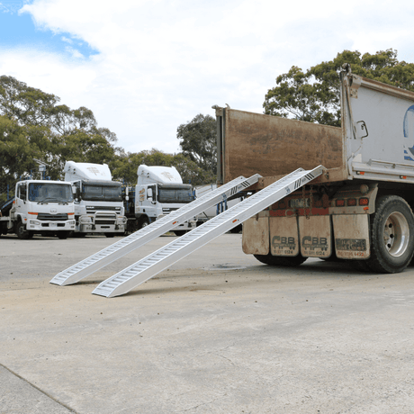 Heeve Construction & Machinery Heeve 3-Tonne 3.2m x 380mm Aluminium Loading Ramps