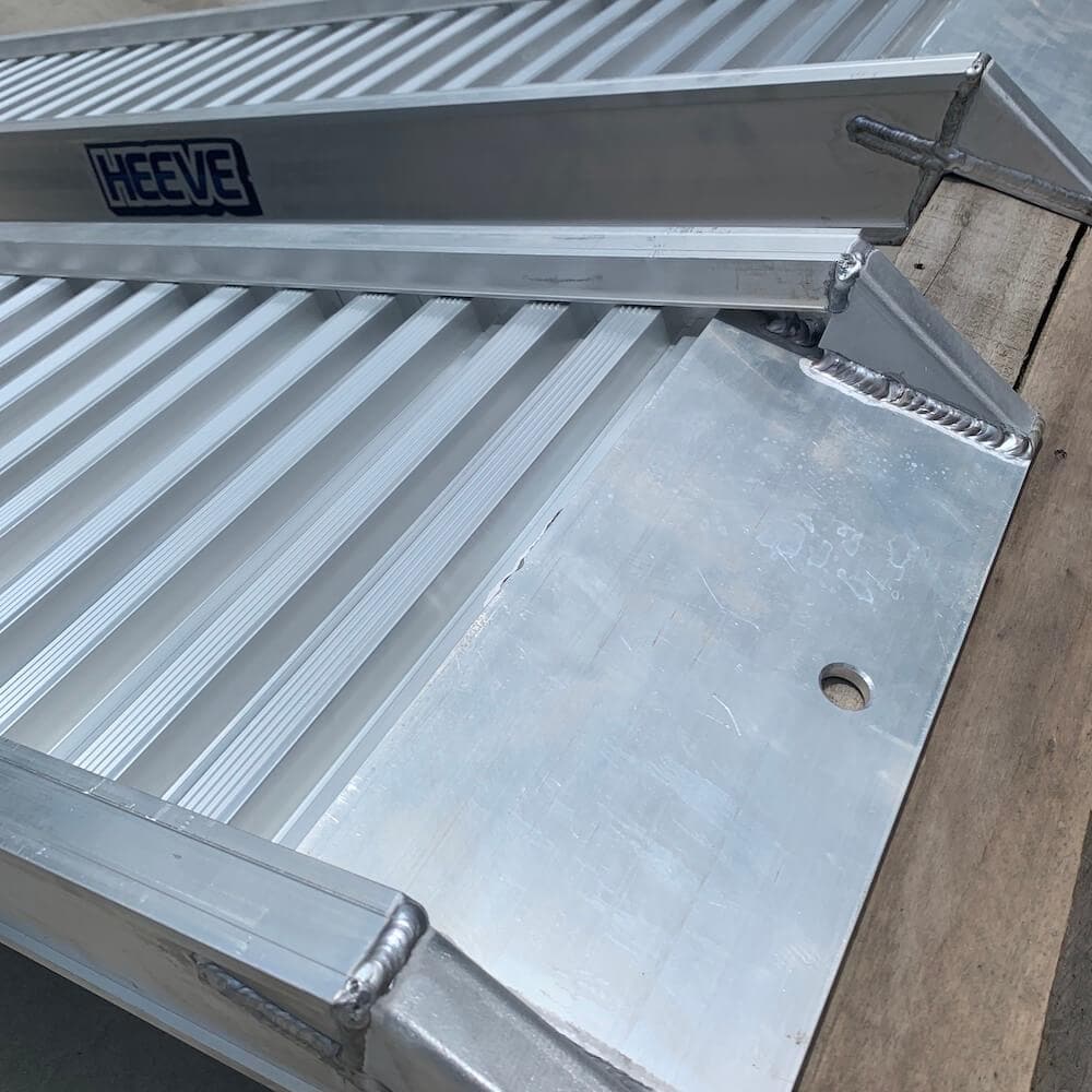 Heeve 4-Tonne 1.6m x 380mm Aluminium Loading Ramps - Heeve - Ramp Champ