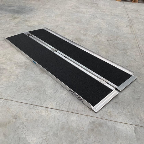 Heeve Mobility Ramps 1800mm Heeve Aluminium Single-Fold Super-Grip Wheelchair Ramp