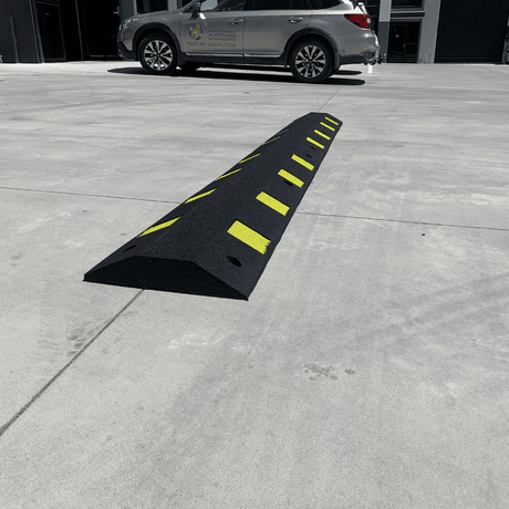 Heeve Durable Recycled Rubber Traffic Speed Hump - Heeve - Ramp Champ