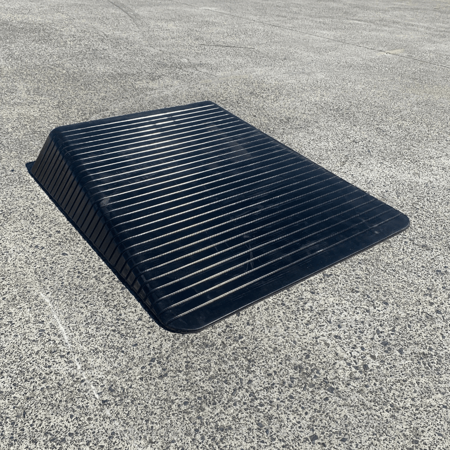 Heeve Rubber Wheelchair Threshold Ramp With Winged Edges – Ramp Champ