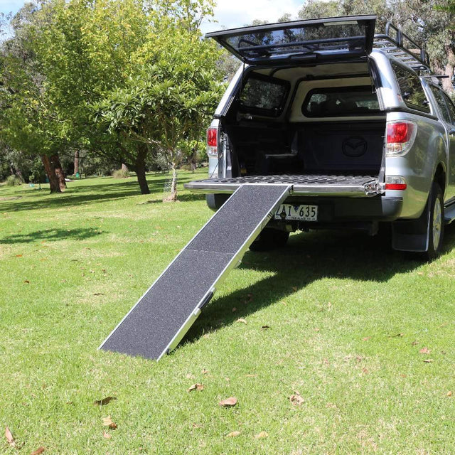 Heeve 'Up-Ya-Get' Folding Aluminium Dog Ramp – Ramp Champ